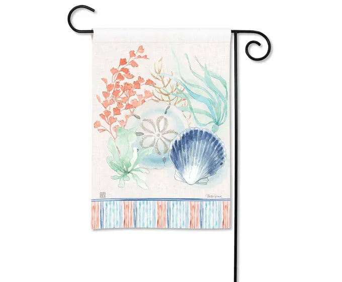 Studio M Seaside Garden Flag