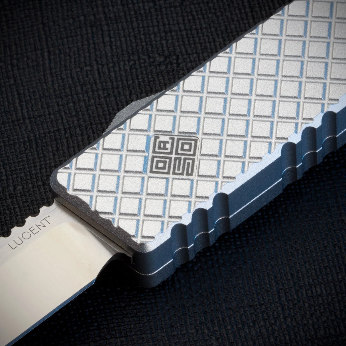 Ocaso Lucent Automatic OTF - Satin Knife