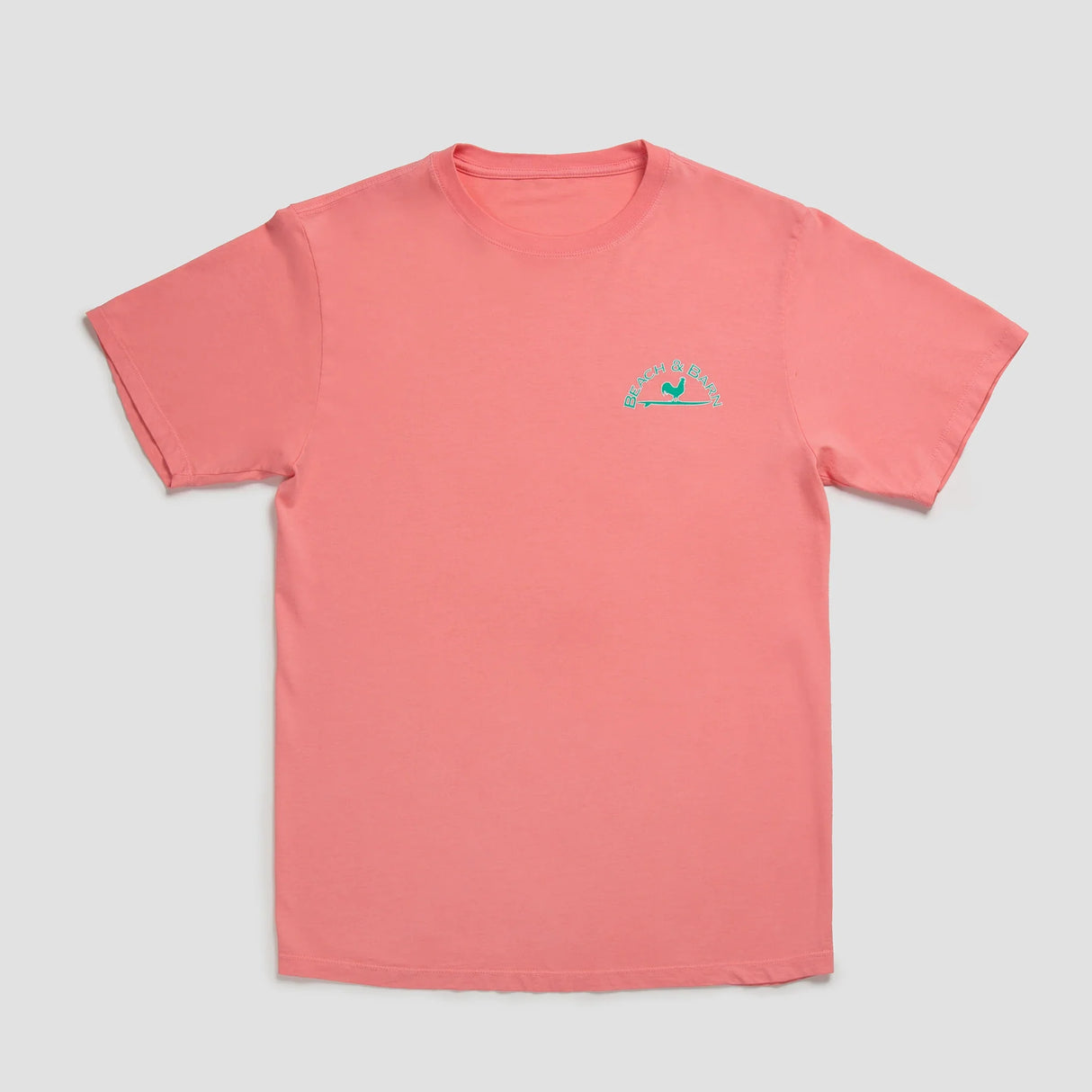 Camiseta con emblema de playa y granero