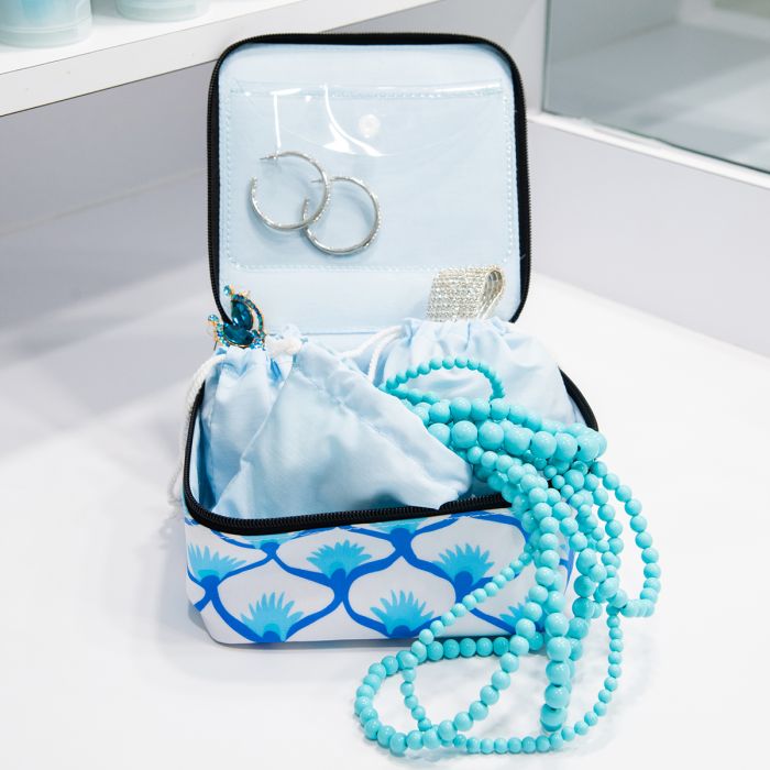 Estuche de joyería con gemas ocultas Scout