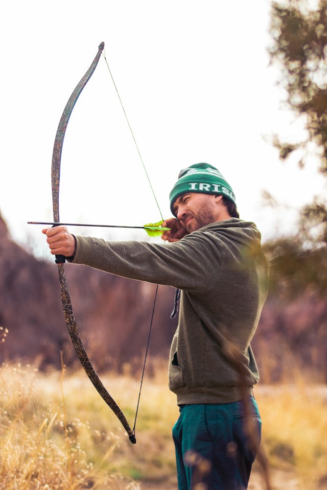 Early Season Deer Bowhunting Tips for NC Hunters