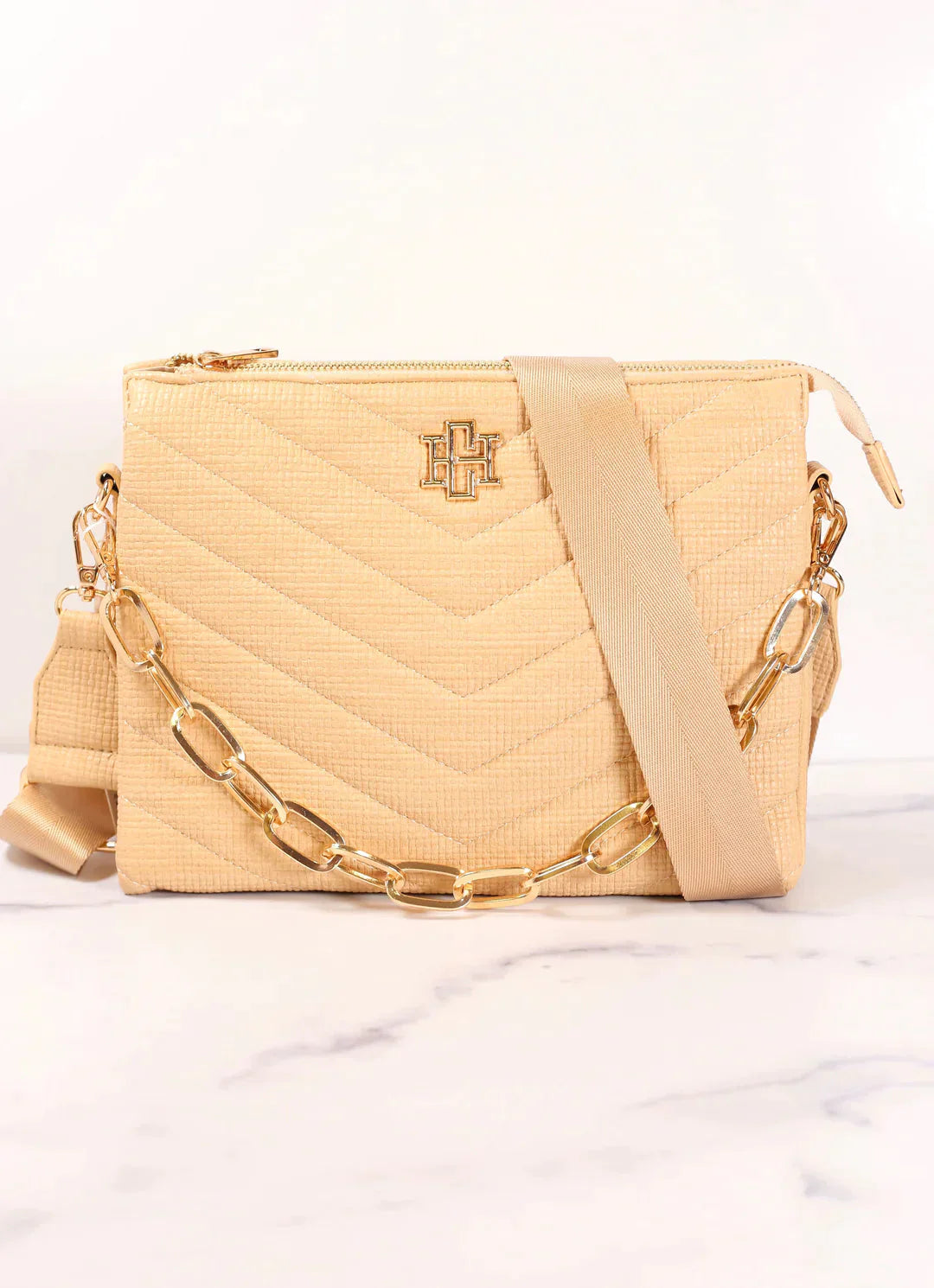 Caroline 2025 hill crossbody
